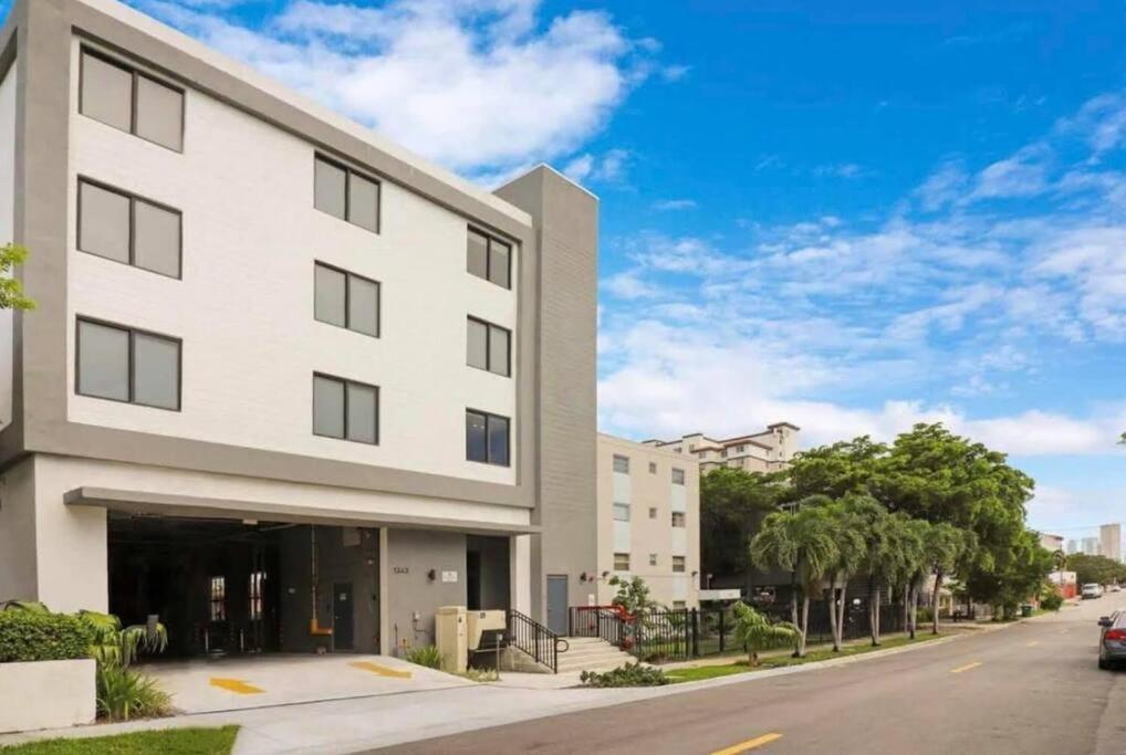 Prime Retreat With King Bed Near Brickell & Marlins Park Miami